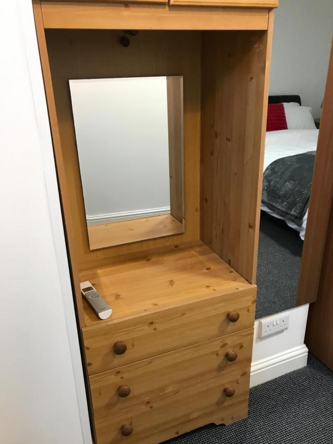פלימות' 2 Bedroom Apartment מראה חיצוני תמונה
