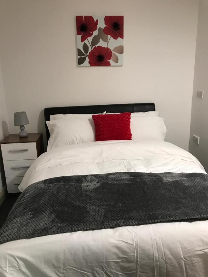 פלימות' 2 Bedroom Apartment מראה חיצוני תמונה